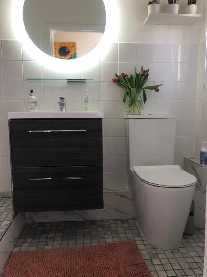 Super Location 2, 1Min Metro 10 Min From Camden Apartman London Kültér fotó